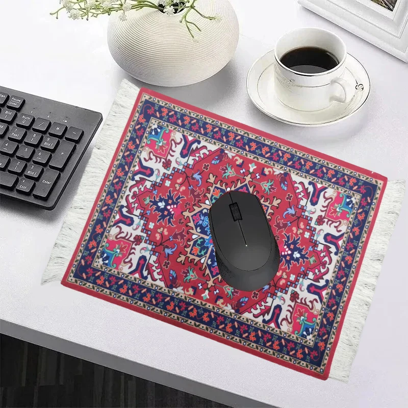แผ่นรองเมาส์พรมเปอร์เซียขนาดเล - Gaming Keyboard Mini บทวิจารณ์และราคา